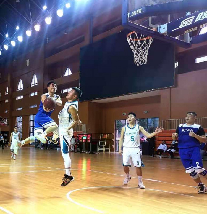  教练组运筹帷幄，针对性布阵收获奇效  