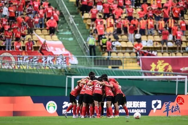  青训硕果终见成效，梯队新星涌现职业赛场