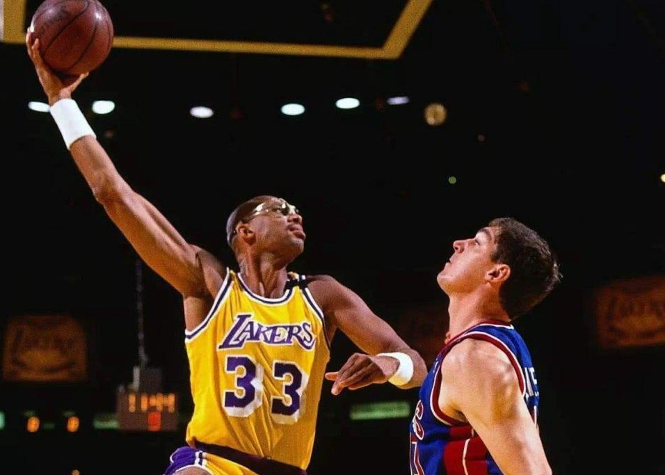  非洲冠军马赛尔突尼斯创造欧冠历史最佳战绩